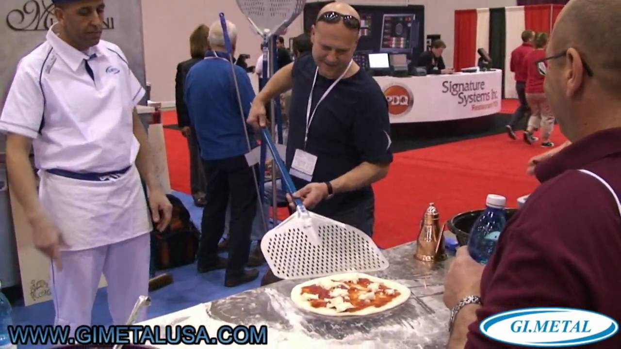 Las Vegas 2010 Pizza Expo, clip #8