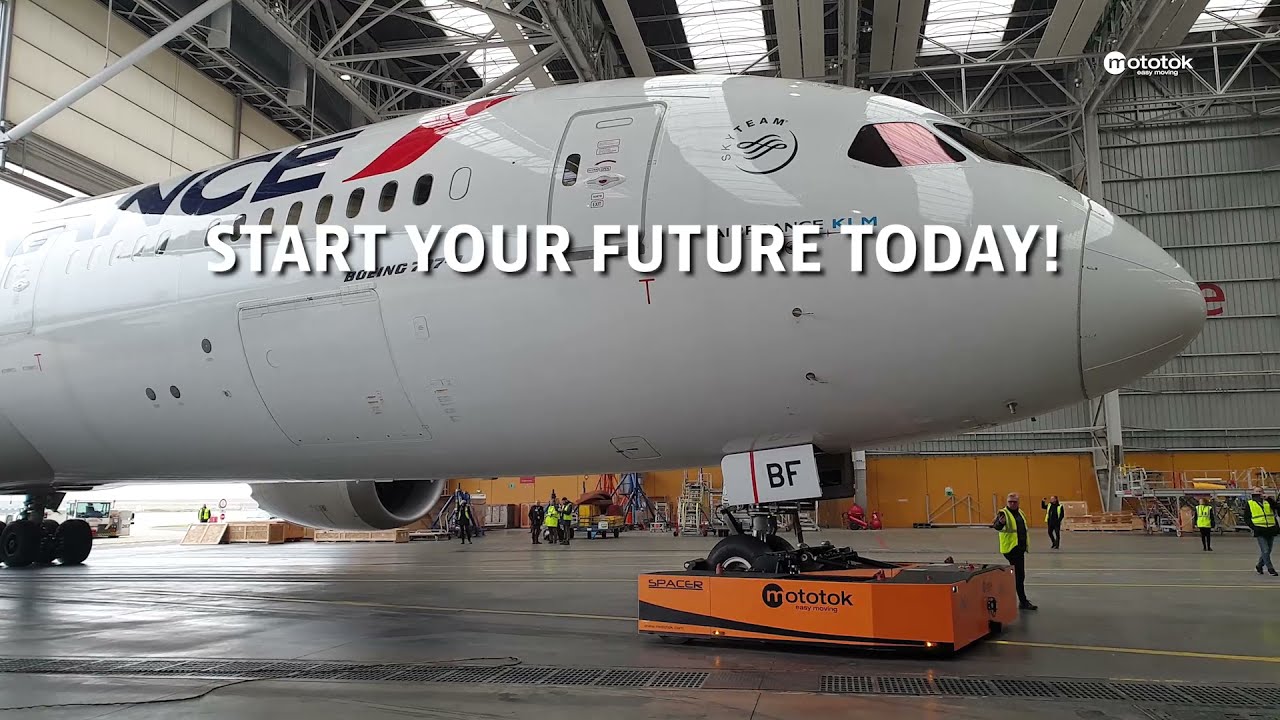 Mototok Spacer TBLV 8600 & 200. The most professional MRO aircraft positioning tool  in the world.