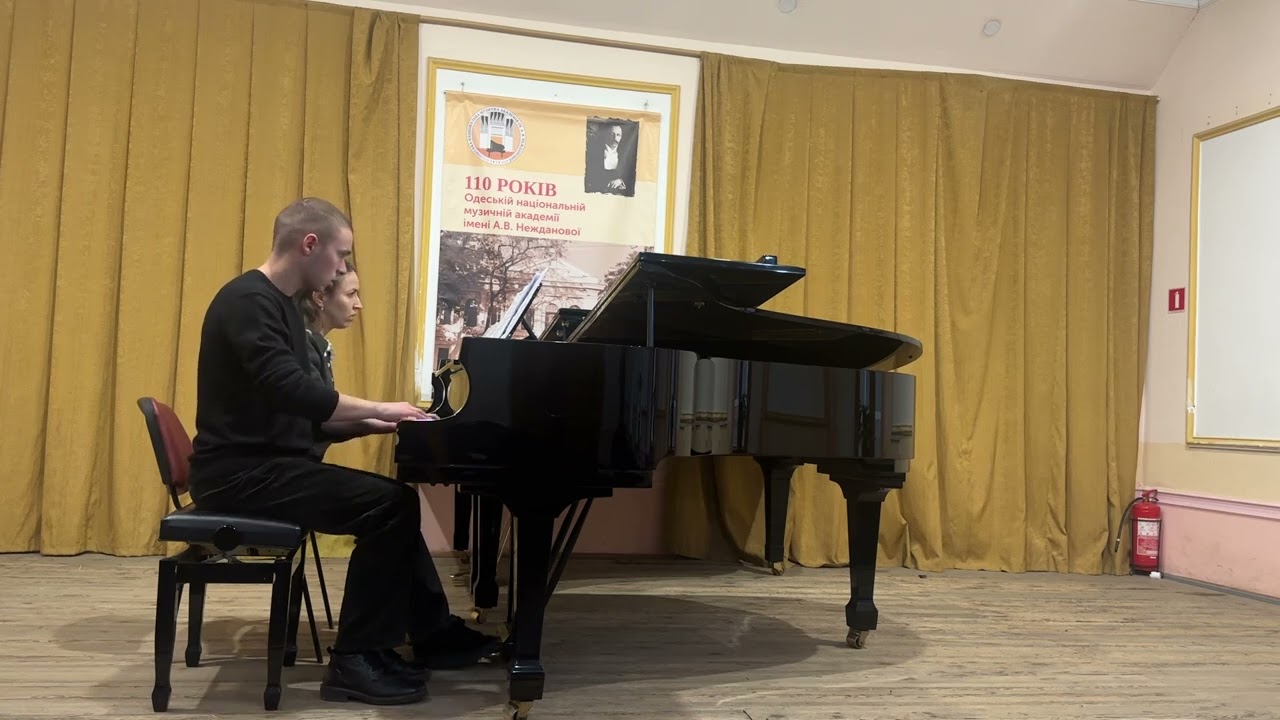 Єрмолов Євген, Антонюк Дарина «Я піду в далекі гори» (Аранж. Т. Афанасенко)