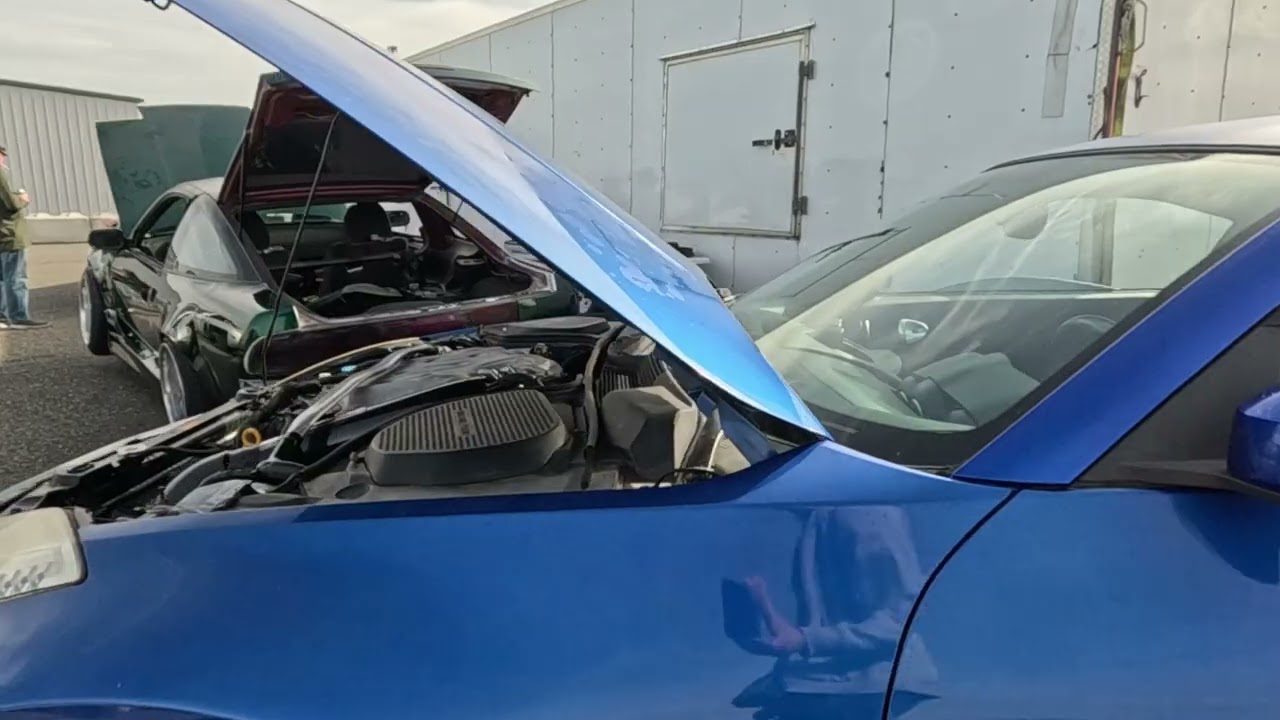 Small edit of clips from Thunder Hill raceway