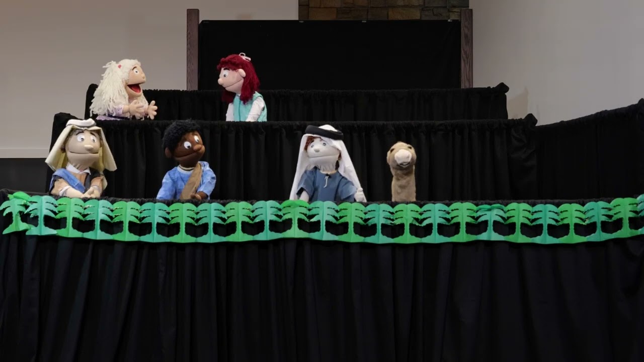 A Most Unusual Parade - Christian Puppet Skit | Highland Impact Puppets