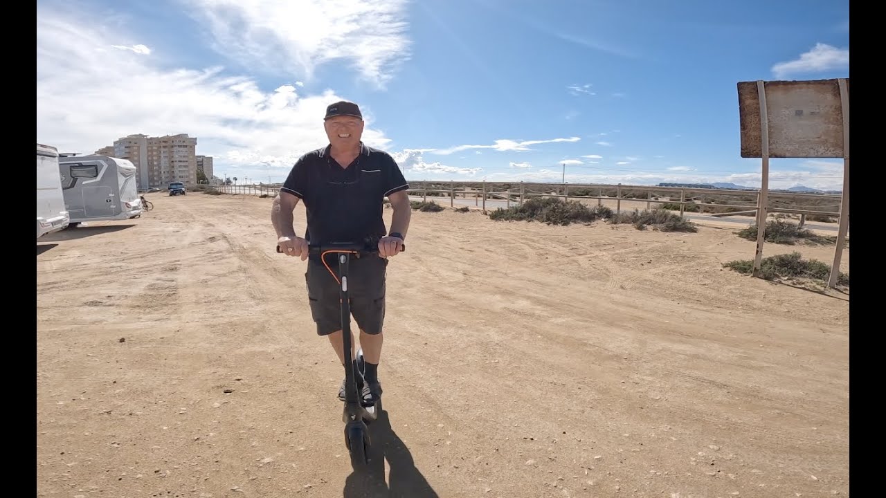 Kadootje voor mezelf.....een Segway Elektrische Step.....en dan naar Urbanova @2025#050