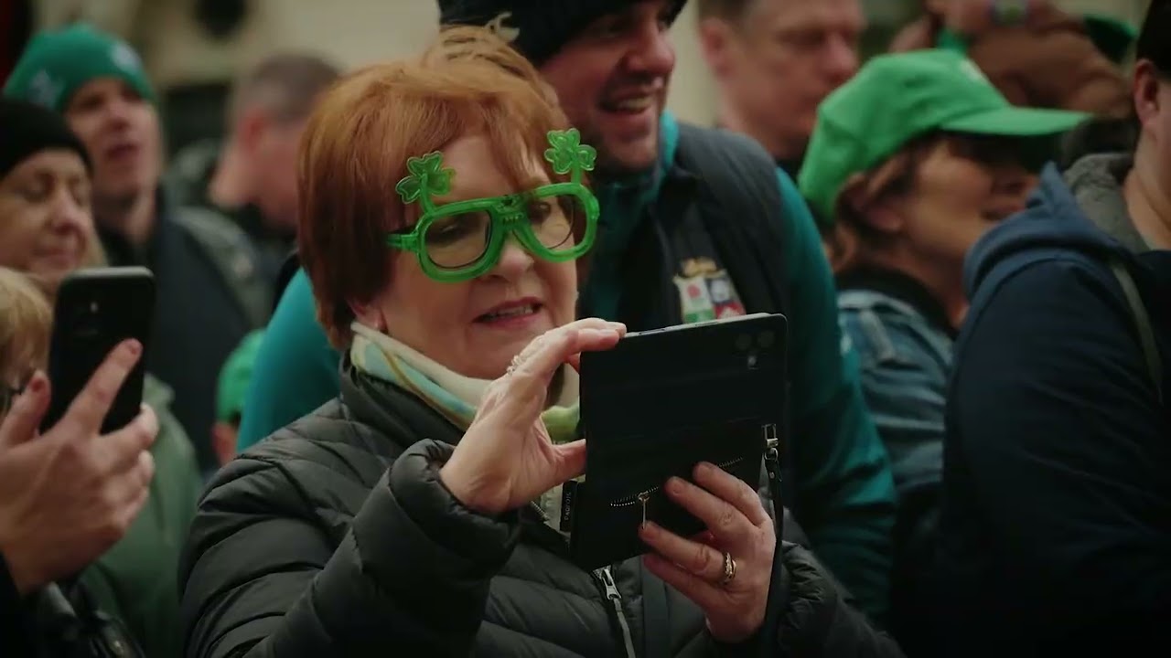 Féile Sráide Nás na Ríogh 2025