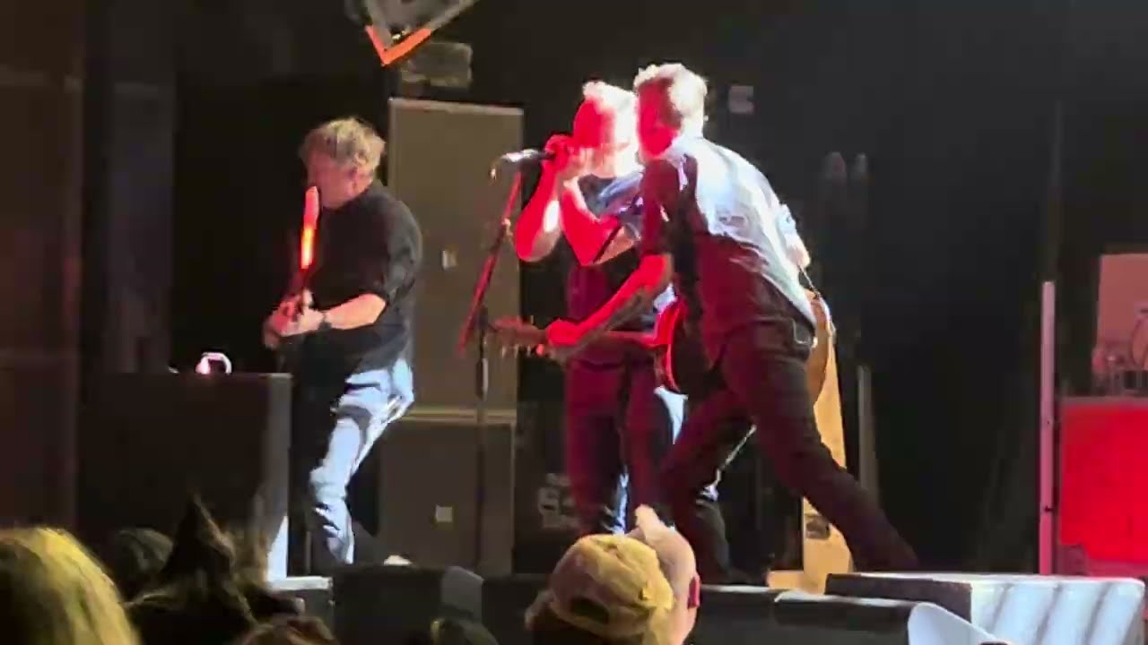 Frank Turner & The Sleeping Souls. Open Act - I Still Believe.  Live . Anaheim . CA.05.03.26.