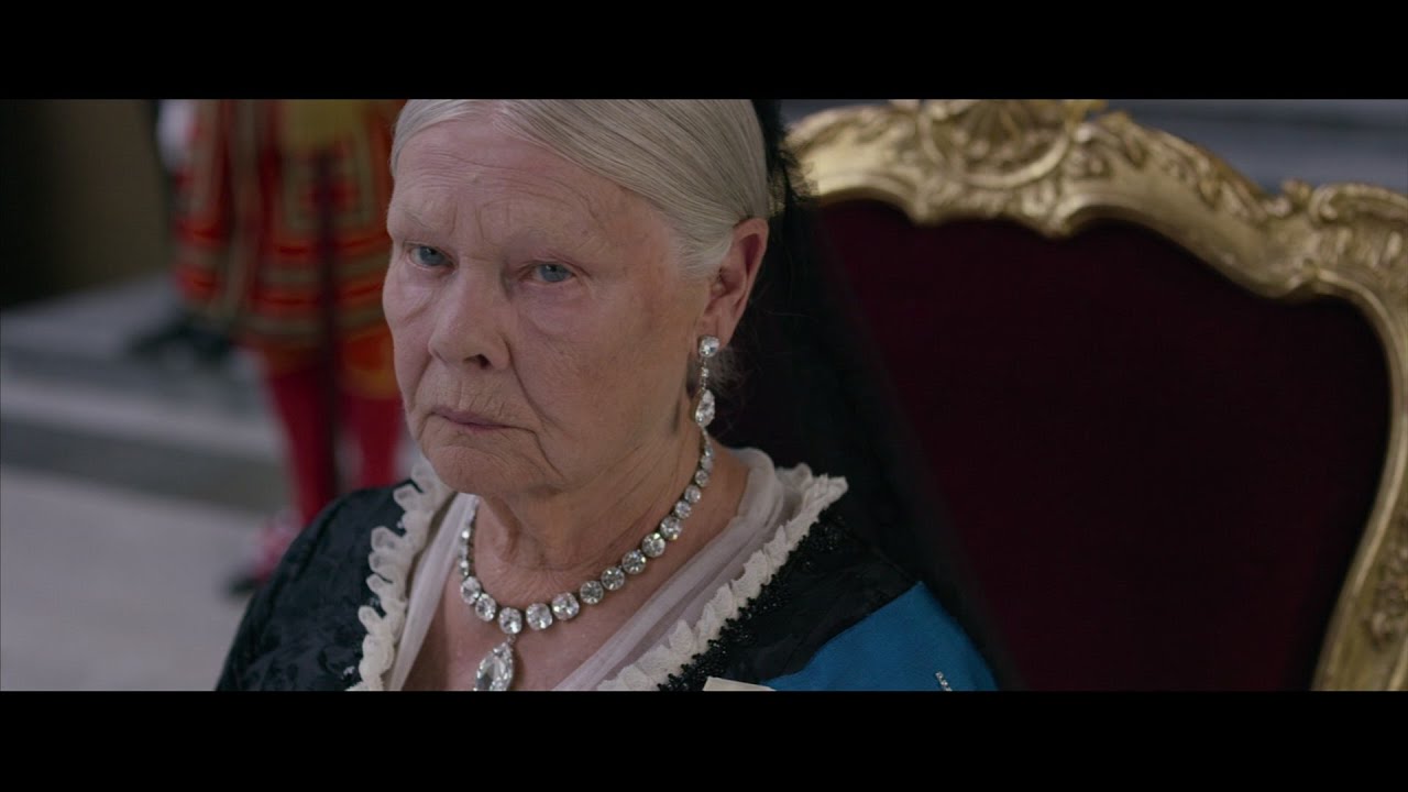 Stephen Frears on royals: 'I'd shoot the lot of them'