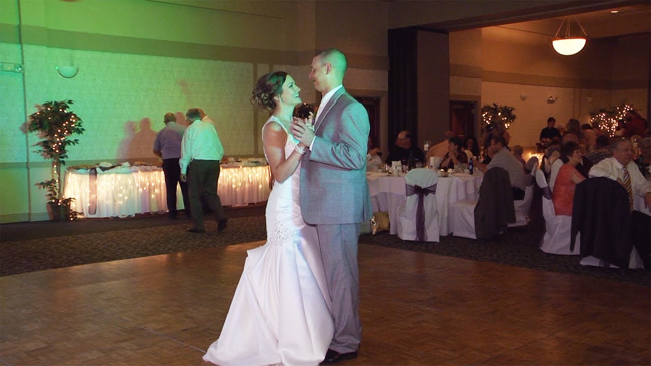 Beautiful Wedding at the Lake Shore Country Club in Erie PA - Pifemaster Productions