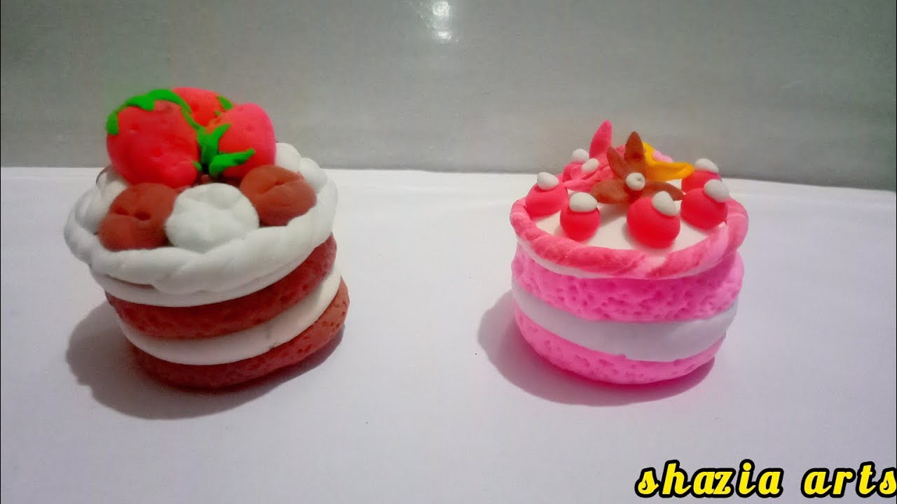 Making Cute Cake With Clay