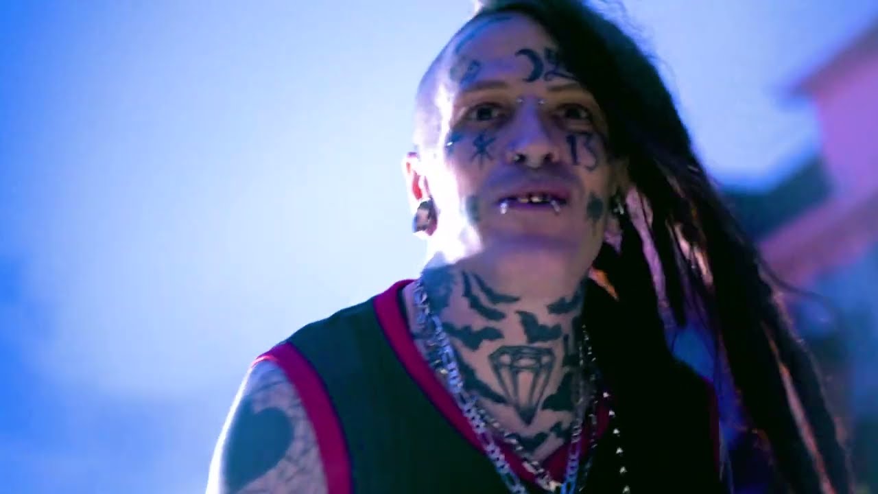 Mikahl Lawless  - Stripped (Official Music Video)