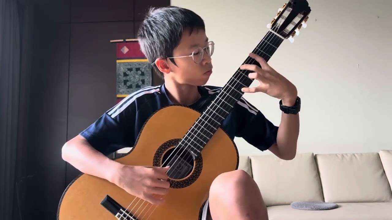 El Condor pasa. Arr: Paola Hermosin. Cover: 12 years old XT.