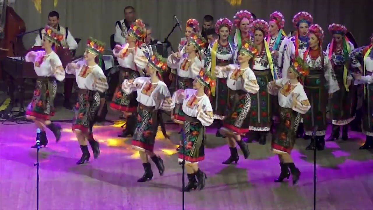 Буковинський ансамбль пісні і танцю в Києві. Палац 