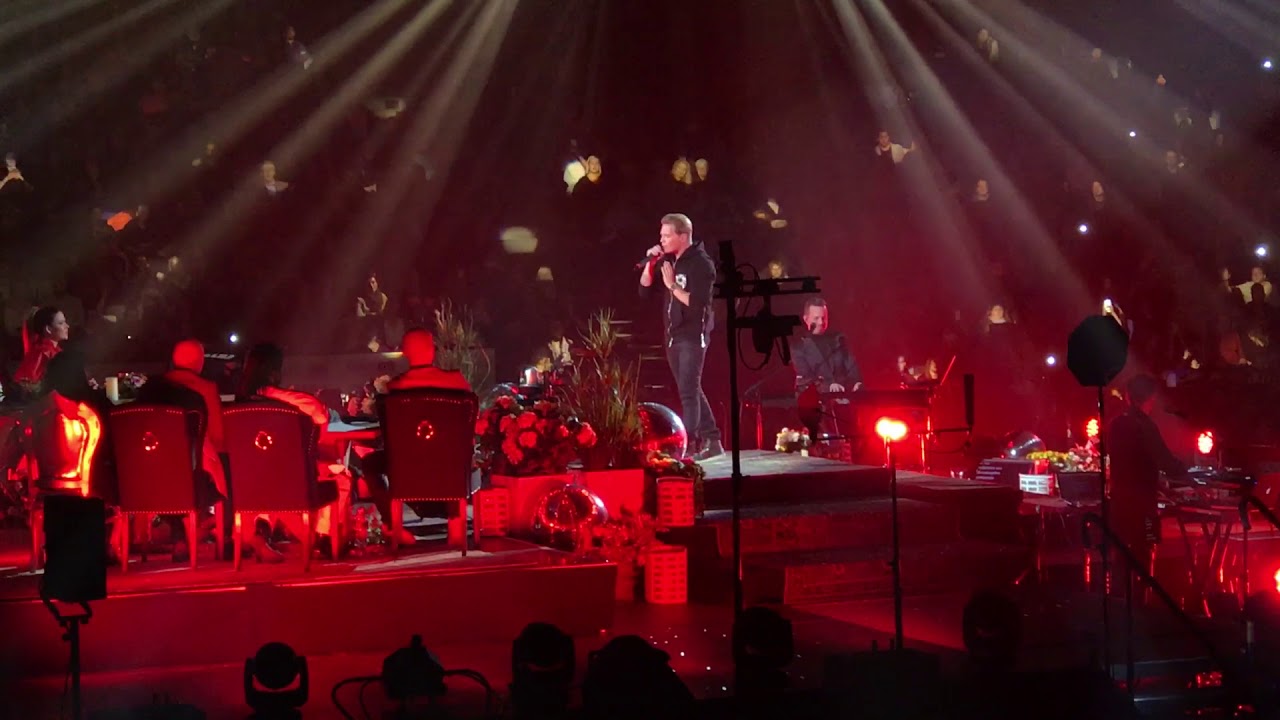 Surulapsi - Cheek @ Hartwall Arena, Vain Elämää 29.12.2017