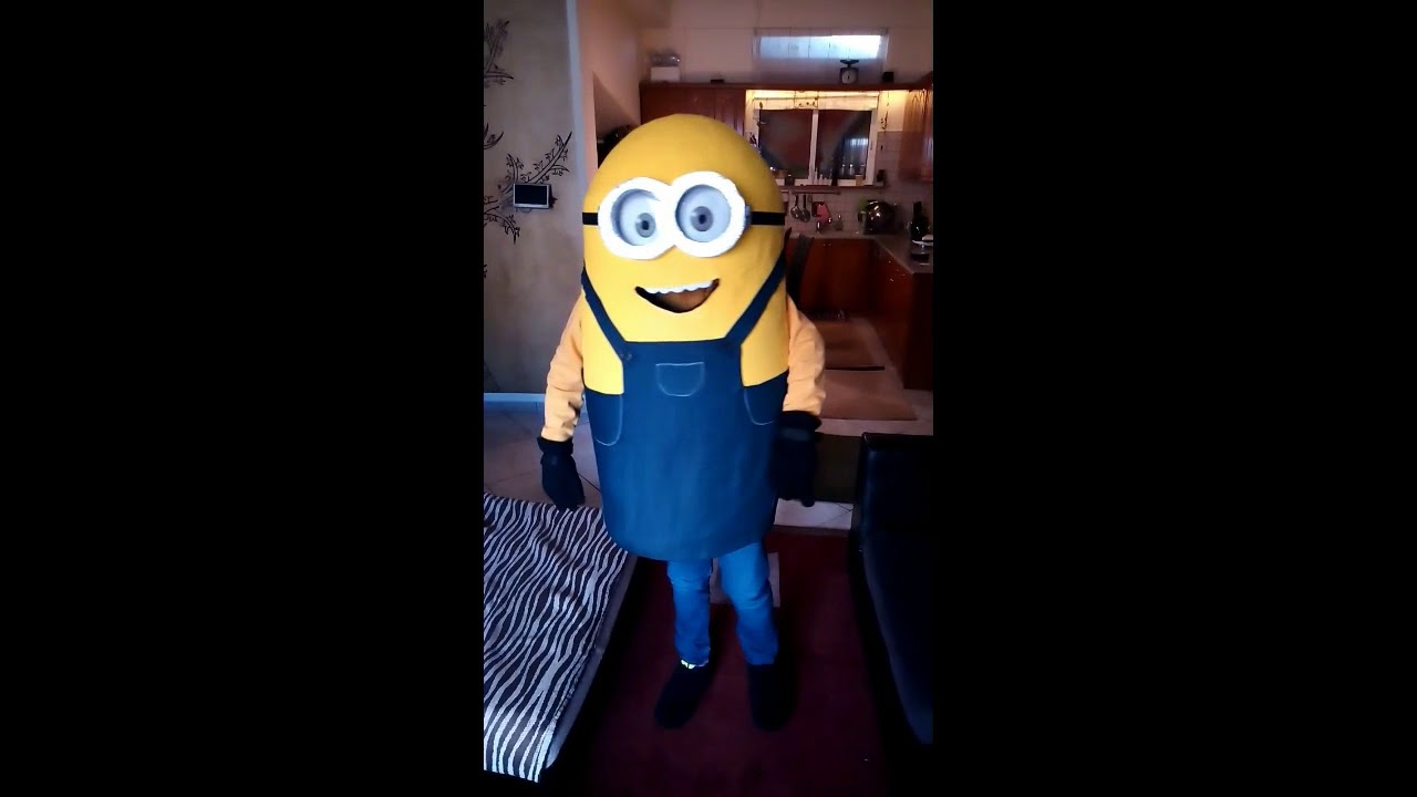 Bob Minion costume tutorial.