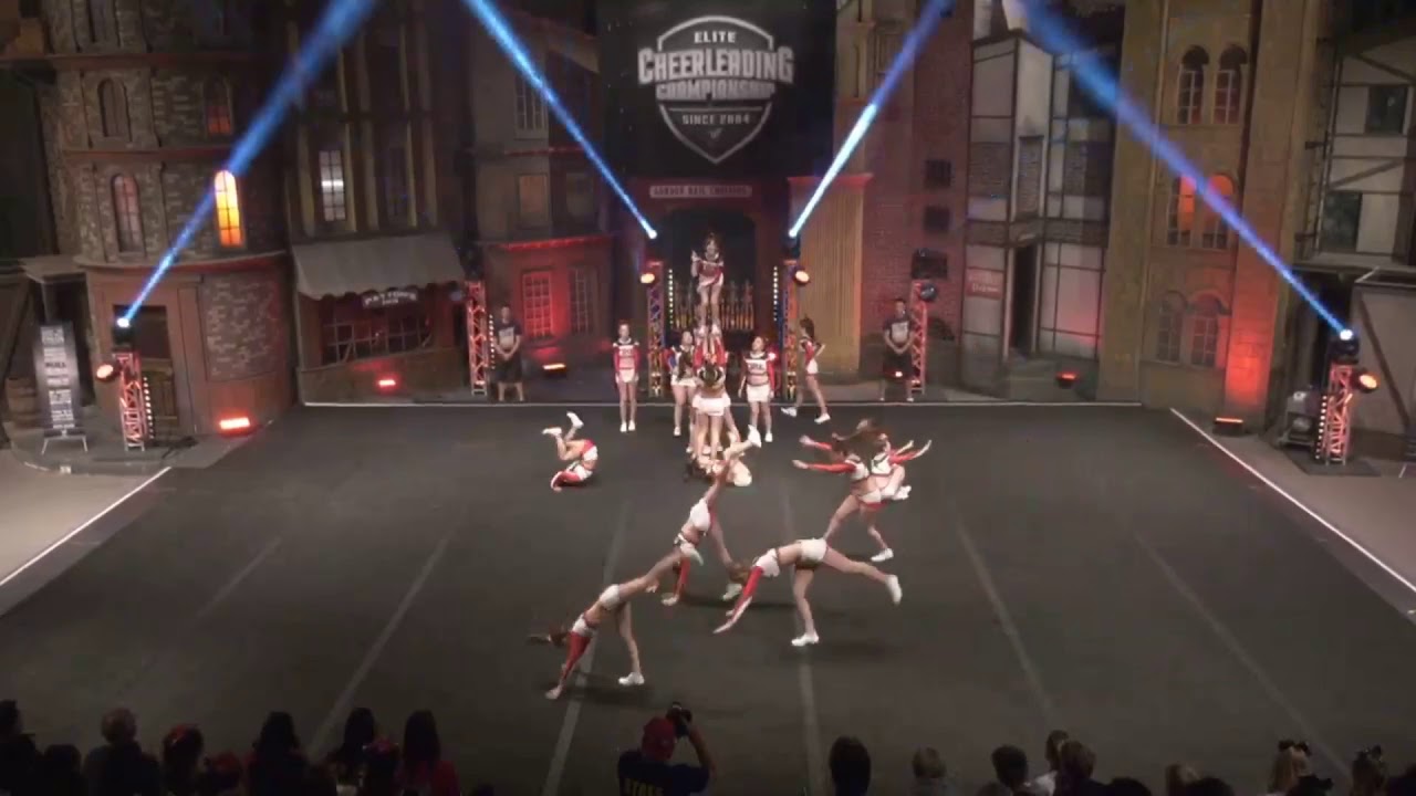 ECC 19 - Fire Queens - ASPTT Fire Cheerleaders Level 3