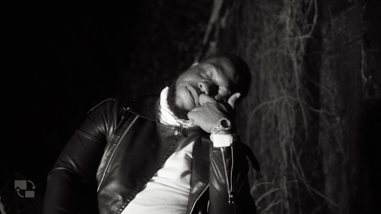 Ikonick-Who? (Official Music Video)