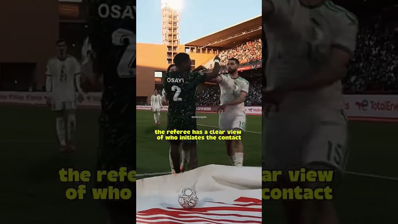 Cette action incroyable pendant le match. Ait Nouri prend jaune et pas Osayi ? 