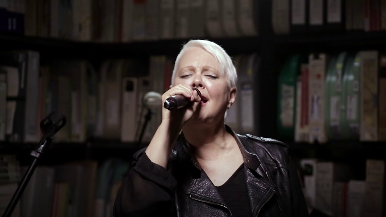 Cindy Wilson - Ballistic - 12/6/2017 - Paste Studios, New York, NY