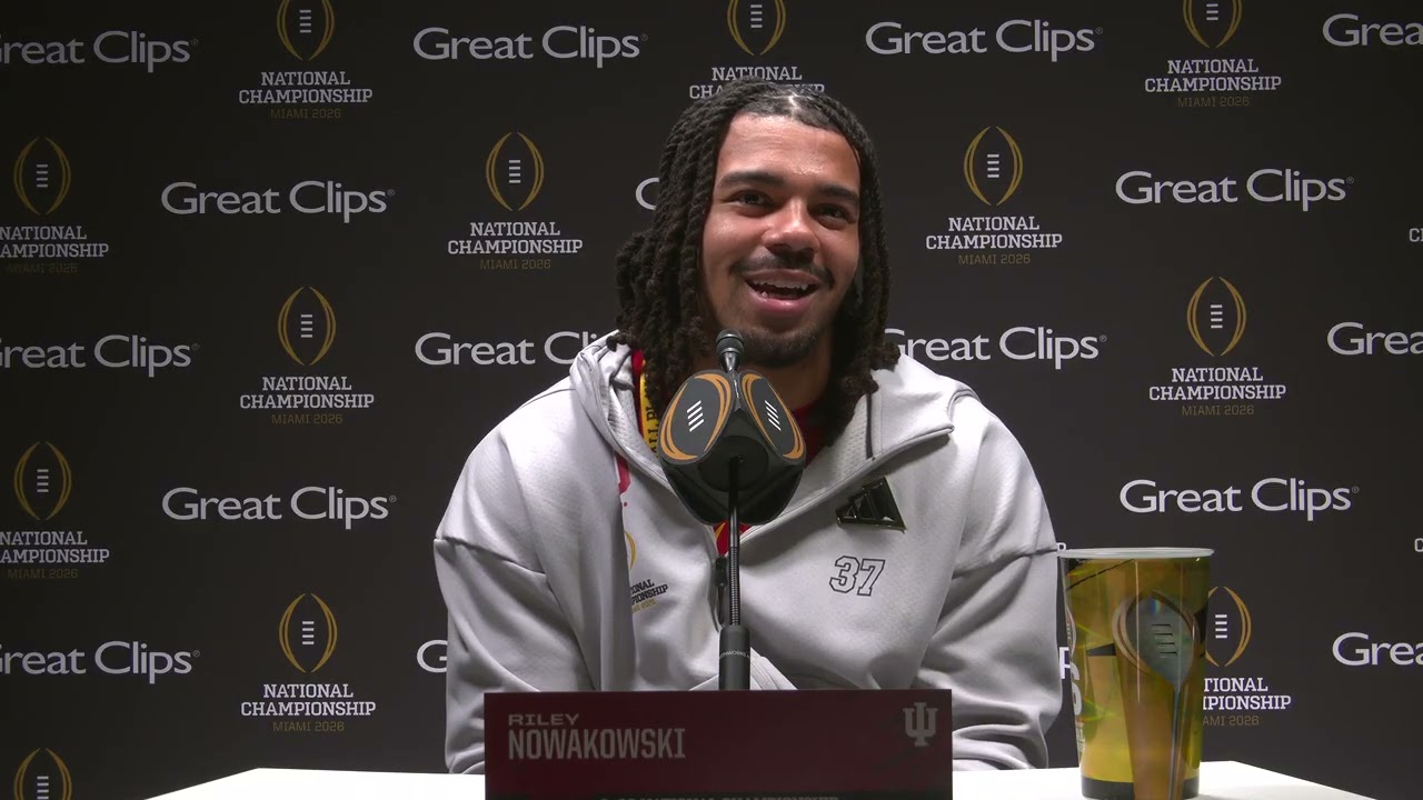 National Championship Q&A: Tight End Riley Nowakowski and linebacker Isaiah Jones