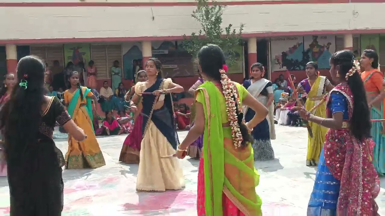 Pottidaye kadammo gattidayyemmo folk song by kolatam 