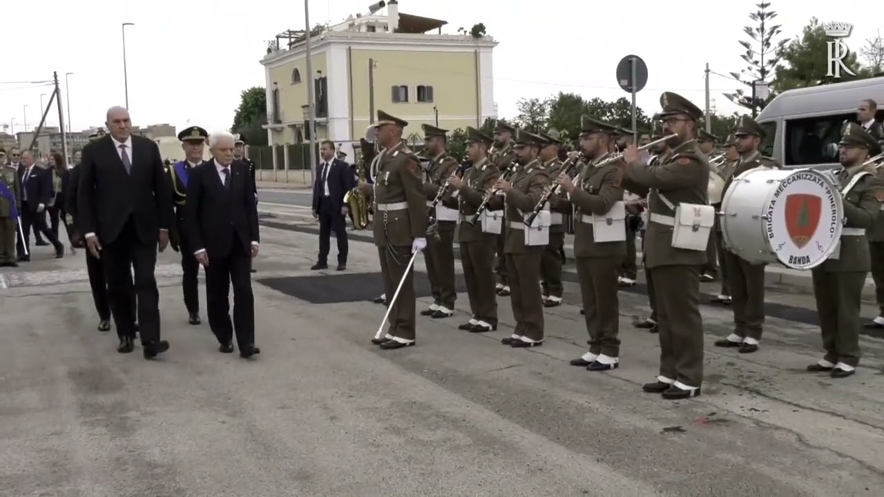Banda Brigata Pinerolo Bari 4 novembre 2022