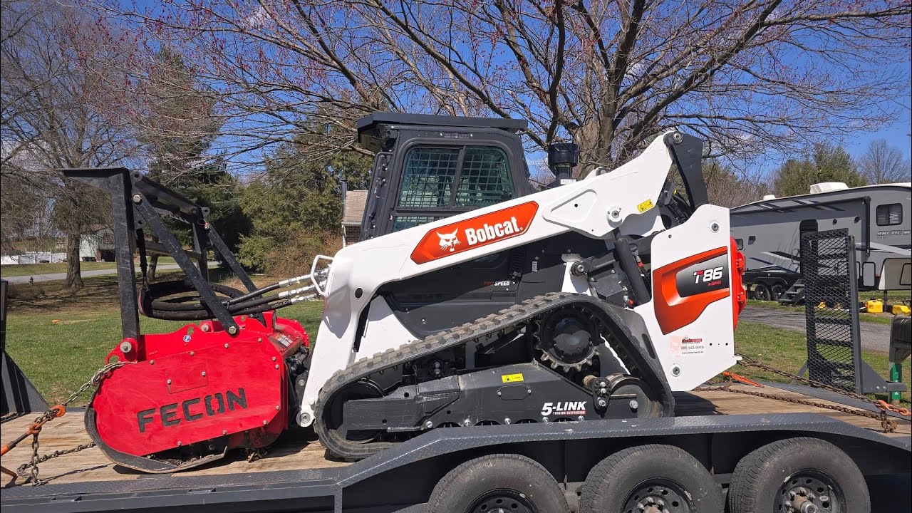 Forestry mulcher with a Bobcat T86