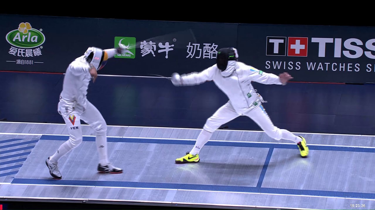 2018 242 T04 01 M E Individual Wuxi World Championships podium LIMARDO GASCON VEN vs NIKISHIN UKR