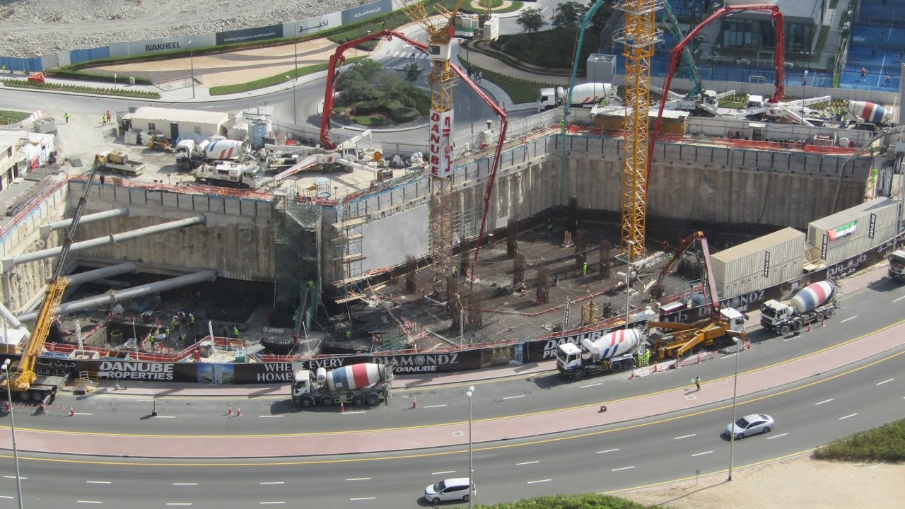 🏗️ Diamondz by Danube at JLT Concrete Foundation pour during 24th January 2025, started previous day