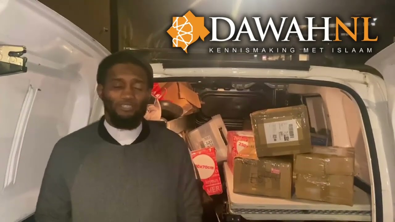 250 massahif (Arabische Qoran’s) ontvangen | Oestaadh Ibrahim Abu Mediena