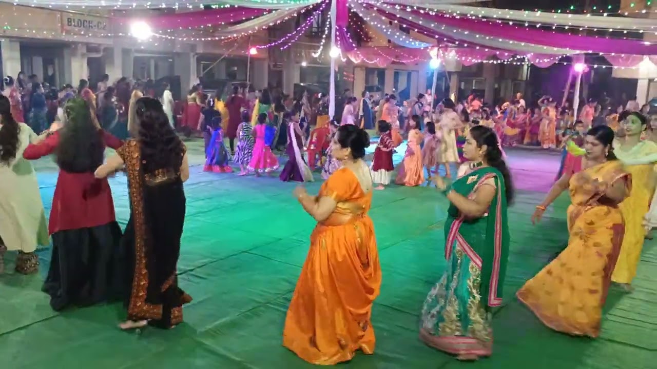 Amu Kaka Bapa Na Poriya|| Garba Utsav-22