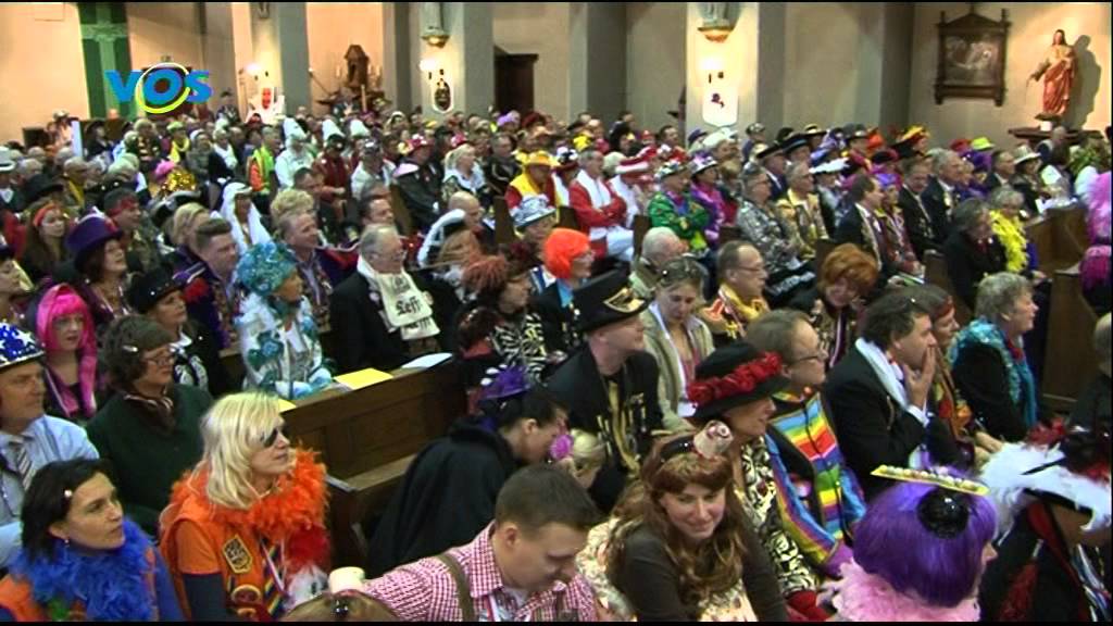 Striepersgatse Carnavalsmis 2015 - Humoristische preek pastoor-deken Felie Spooren