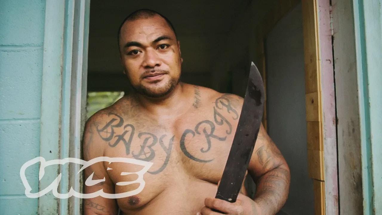 Pandilleros en el para&iacute;so: los deportados de Tonga