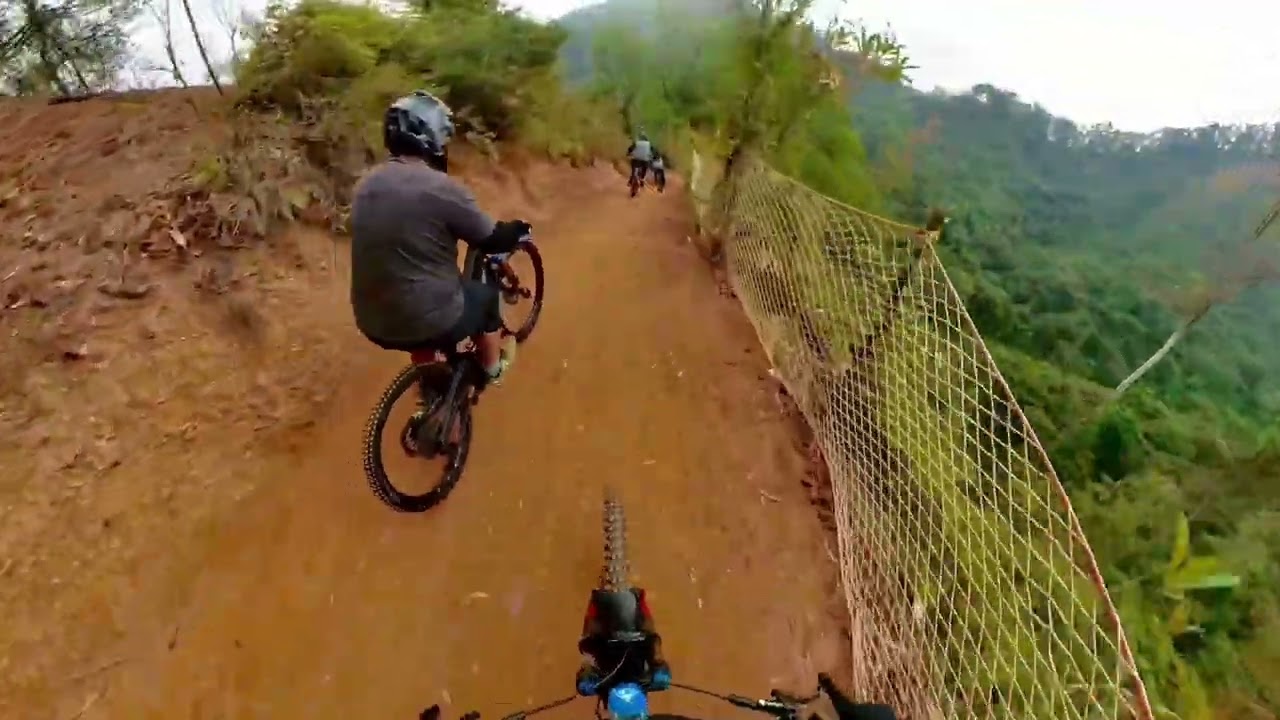 Daray Bike Park | Blue Line 