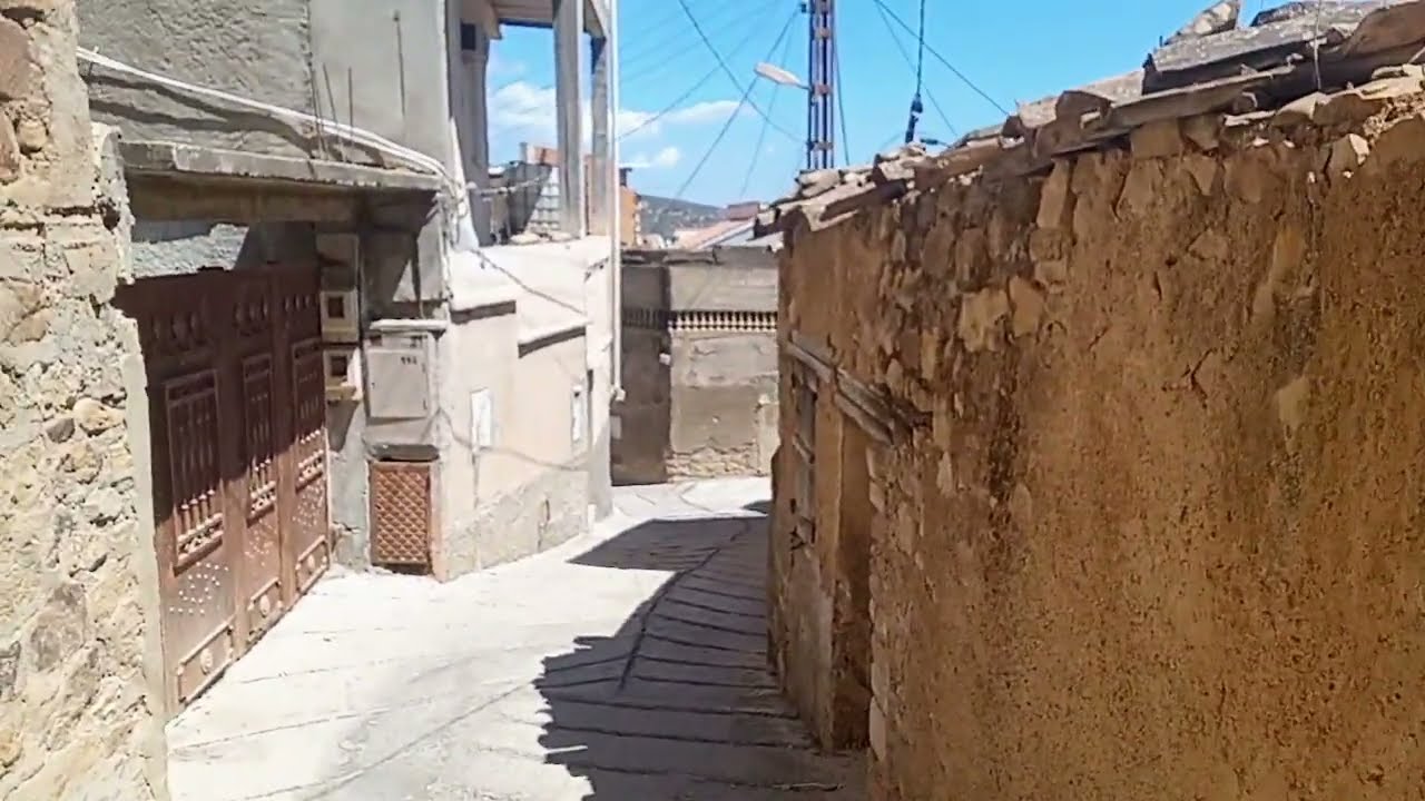 جولة ب / بلدية الفلاي / سيدي عيش بجاية .