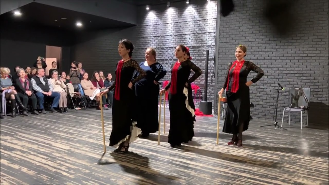 2022. El Dia del Flamenco en Almaty. День Фламенко в Алматы. Tangos con baston de Felipe.