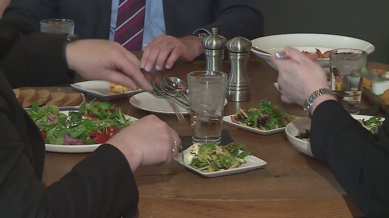 2 years after shutdown, Chicago restaurants still hope for relief