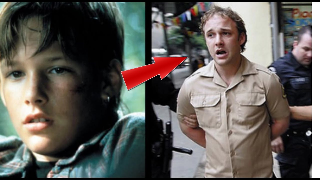 ASI VIVIO  BRAD RENFRO  EL NIÑO FAMOSO DE SLEEPERS '' PARTIO SOLO EN SU APARTAMENTO ''