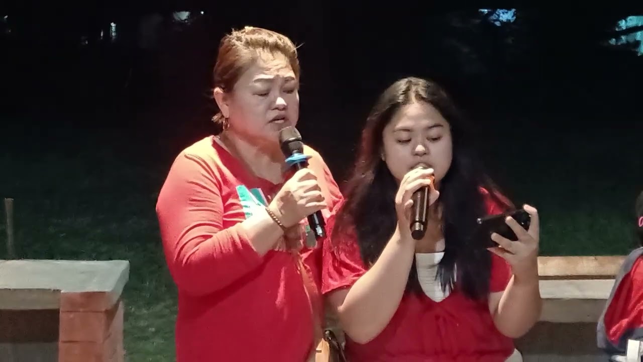 Masaya si Atching Kapampangan Sa kinanta nila.....