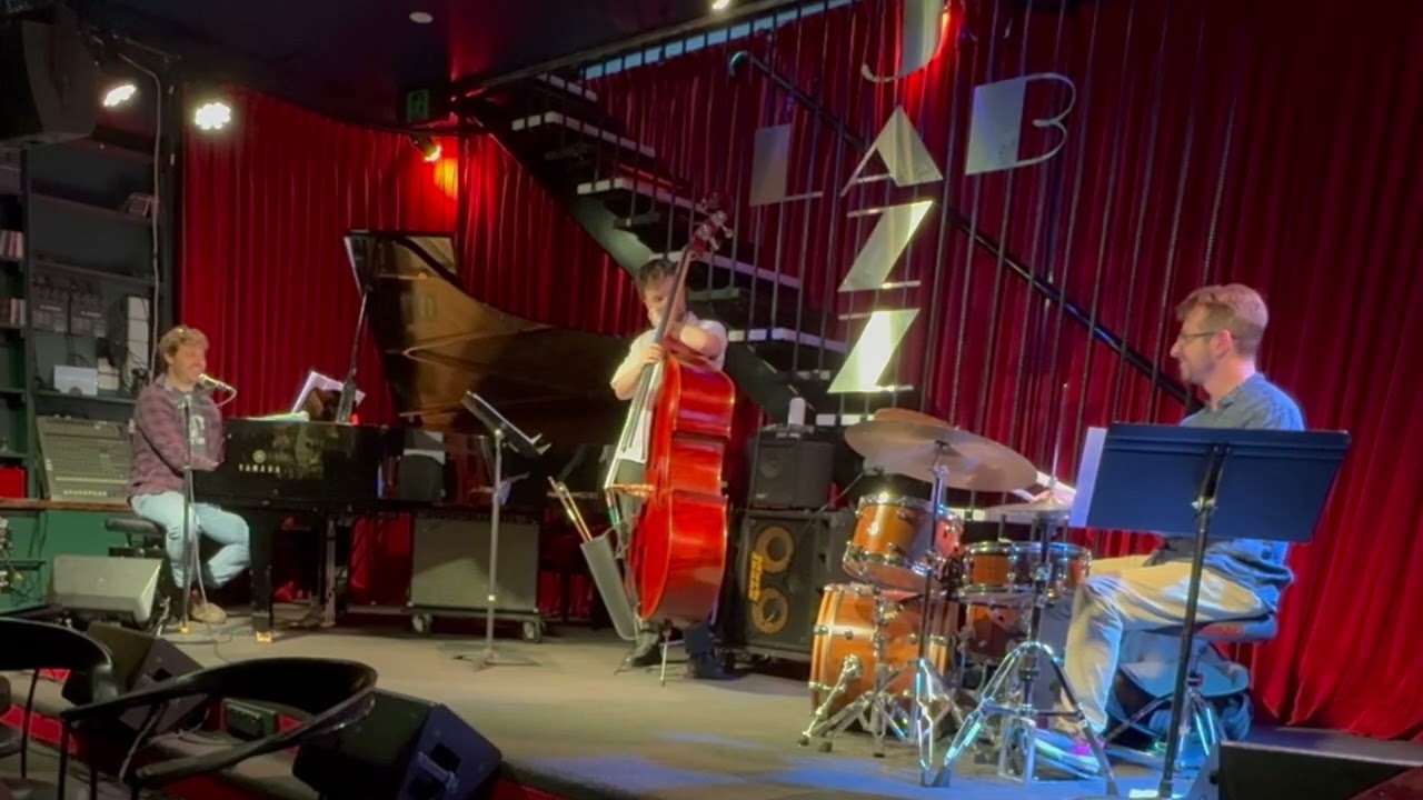 hue blanes trio - weeping waltz - here’s that rainy day 