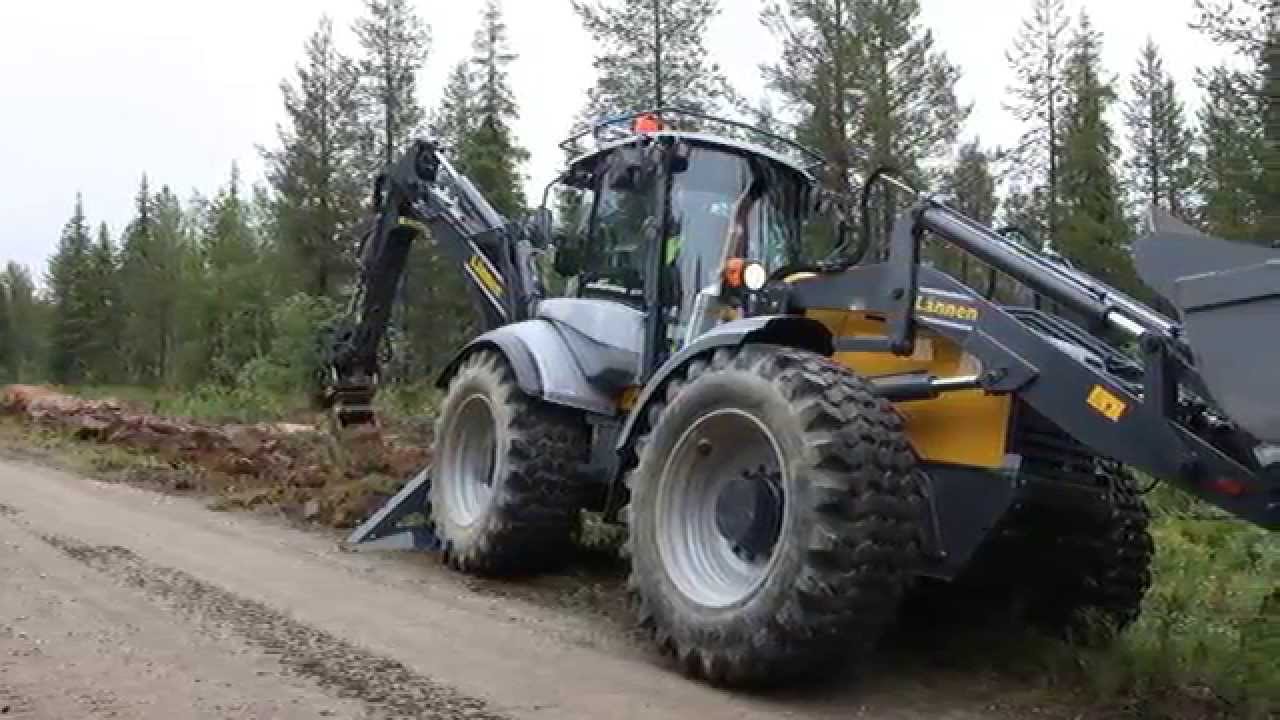 Valokuituverkon aurausta Sodankylässä  2015