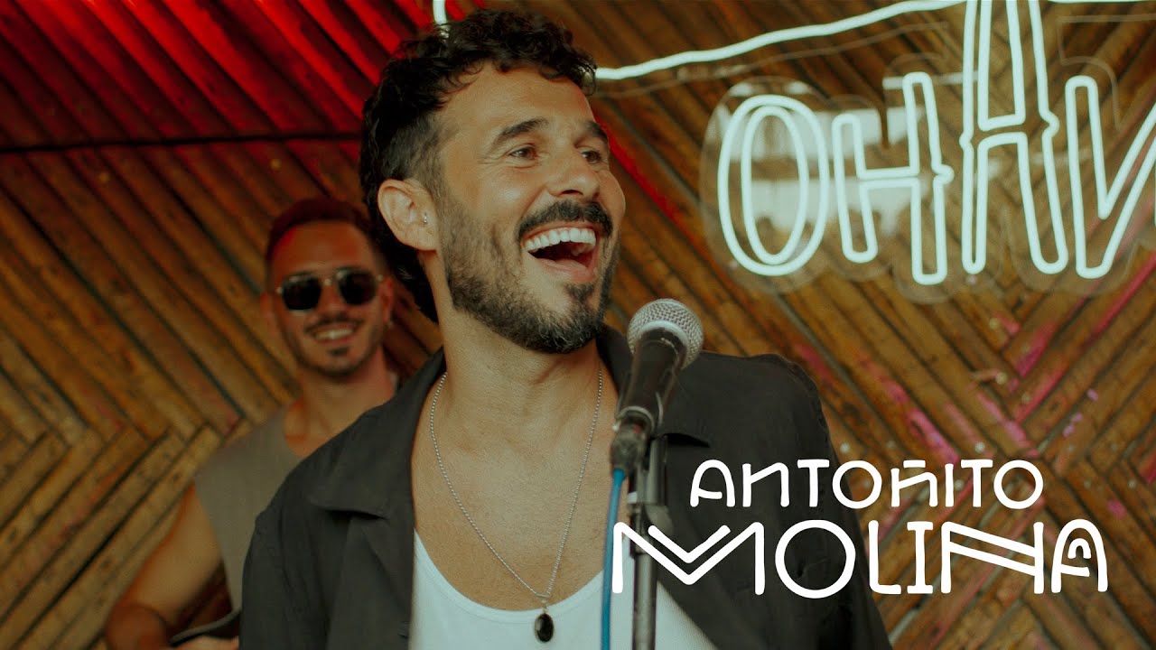 Antoñito Molina - Dejemos Huellas Bonitas (Videoclip Oficial)