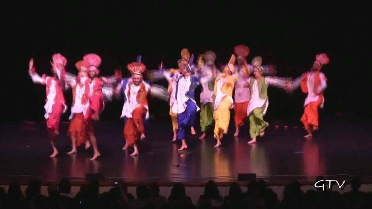 Nachdi Jawani @ Dhol Di Awaz 2009