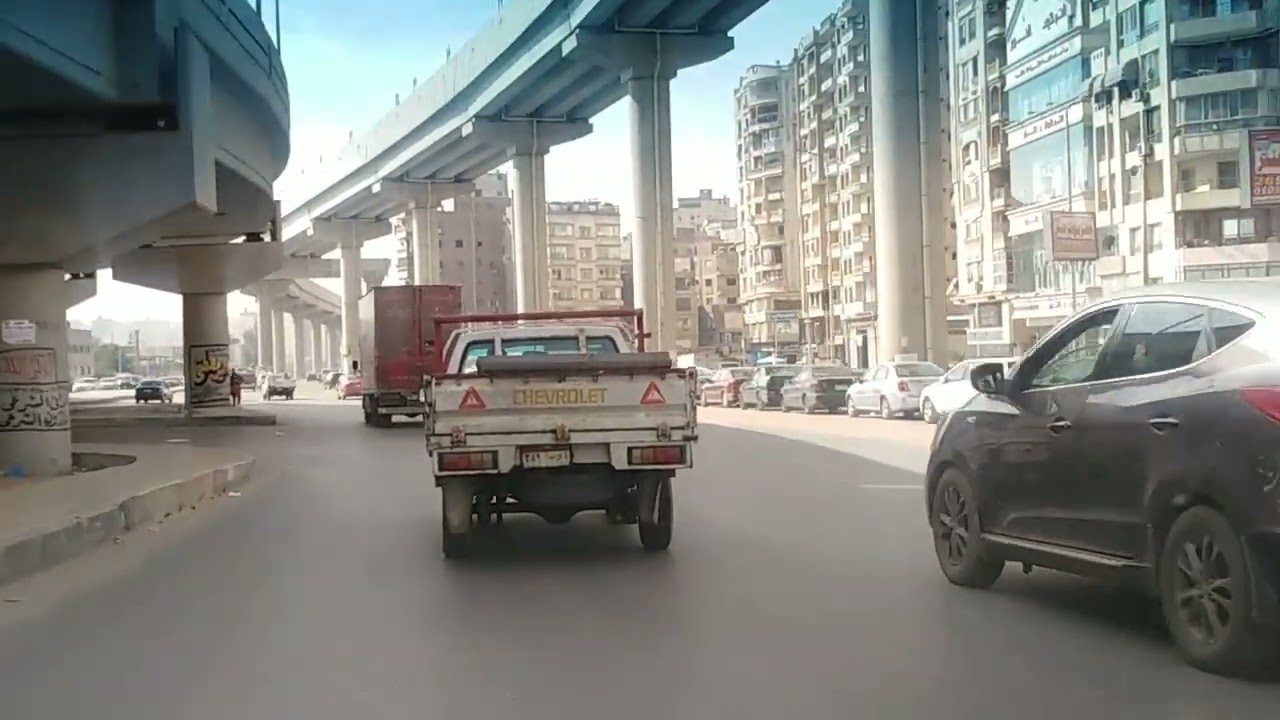 موقف العاشر و محطة عدلي منصور