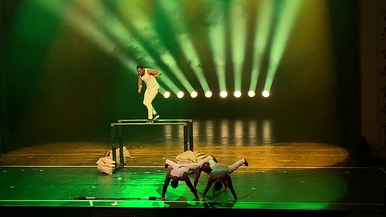 Bartigerzz show Ovag Variété 2020 Germany