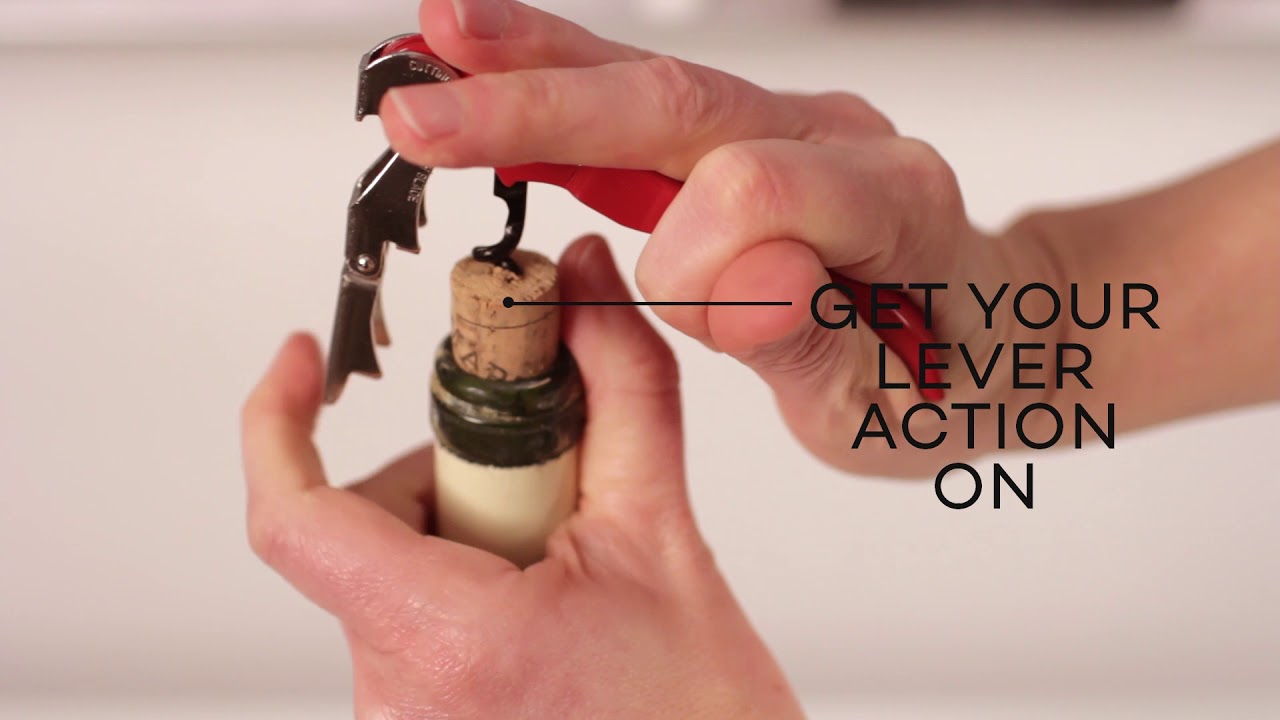 How to Open a Bottle of Wine With a Corkscrew