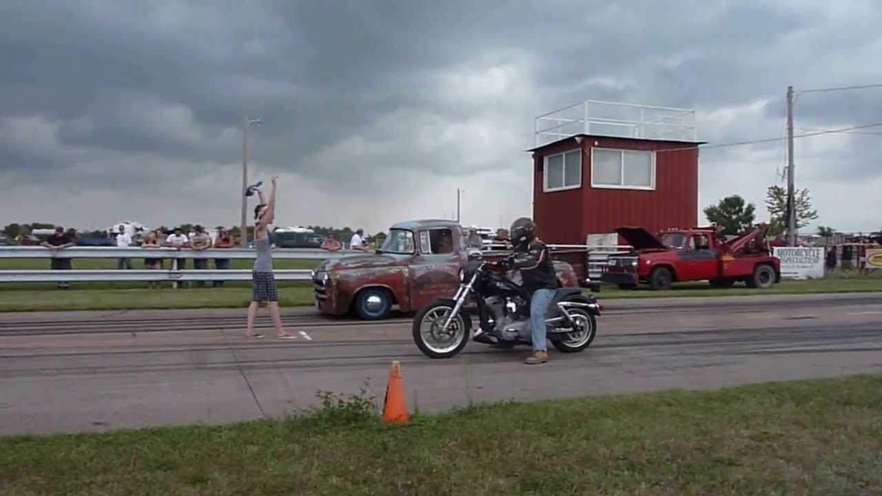 rat truck vs harley RUMBLE IN THE STALKS 2013