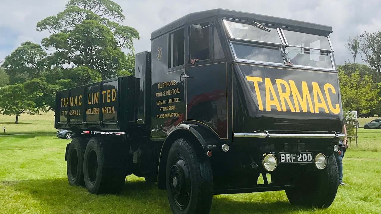 Sentinel S6 steam tarmac wagon pulling power acceleration up hill what a beast 😱😍😱