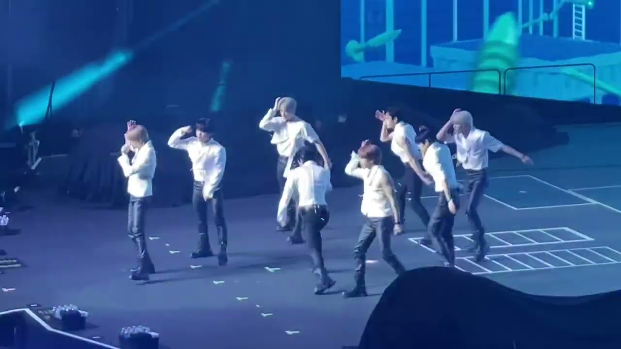 220628 Stray Kids Newark day 1 - Maniac