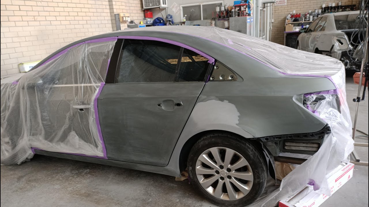 How to Prepare a Car for Waterborne Paint