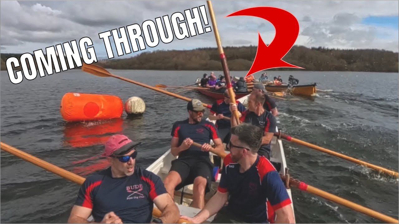 Coming through! | Cornish pilot gig BATTLING through the field!