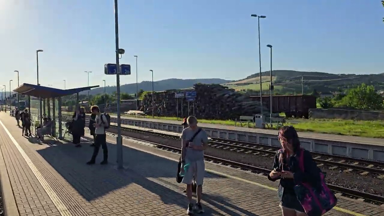 Trať 341 - Sp 1776 Javořina - Vlárský průsmyk - Kunovice - ČD 842 017-6 + 2x  Bdtn756