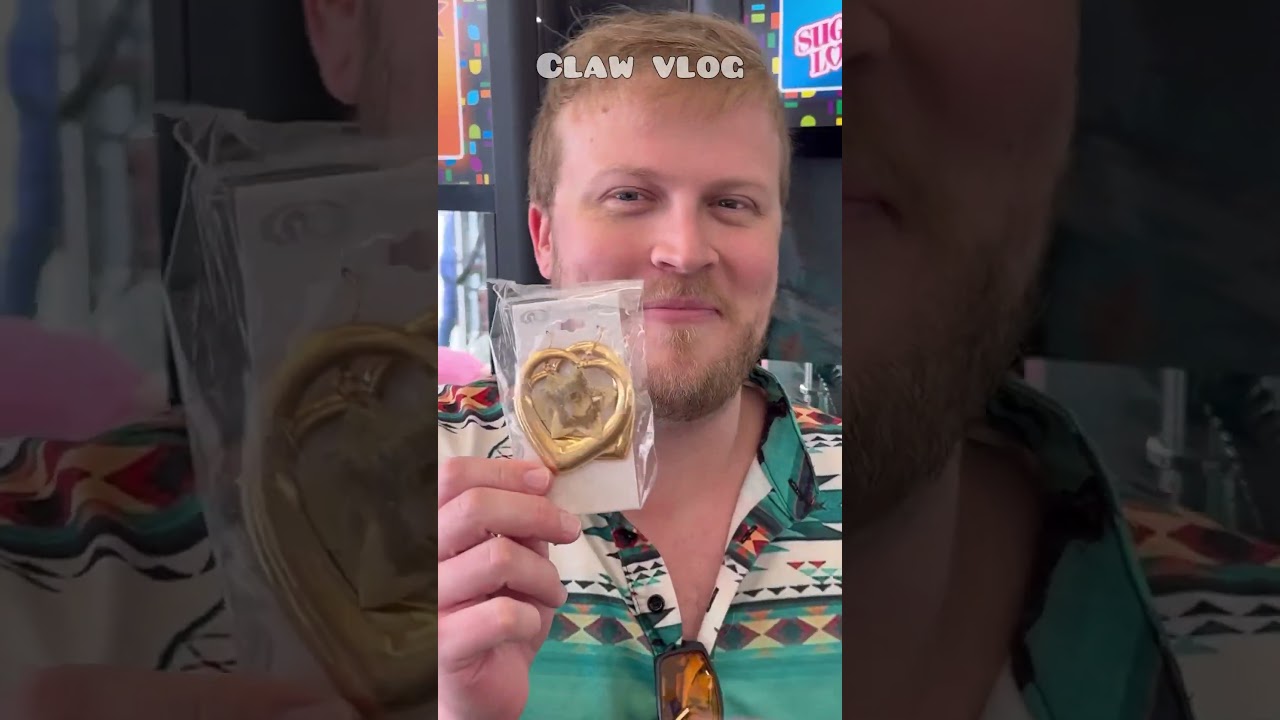 I was not expecting this 😳 #epic #arcade #success #clawdude #fyp #vlog